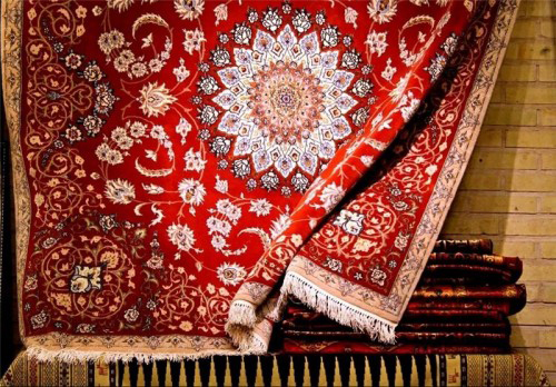 معرفی انواع فرش های ایرانی از نظر سبک و جنس